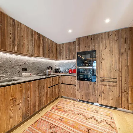 Apartment Luxueux Avec Jacuzzi Prive Et Piscine Val-dʼIsère